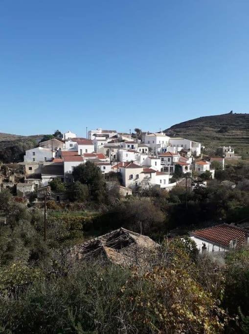 Traditional Katafiki Home Kythnos Bagian luar foto